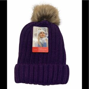 Tru Fit Cable Knit Hat Faux Fur Lined Beanie Soft Cozy Winter Hat NWT